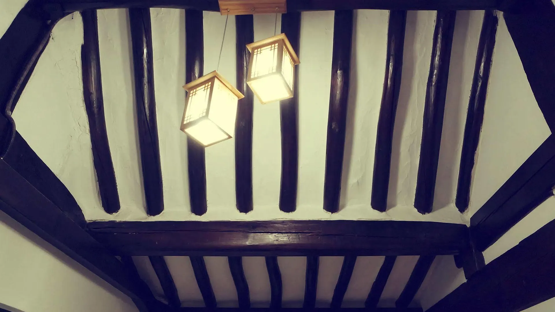 Bibimbap Hanok Guesthouse Insadong Seoul 2*,