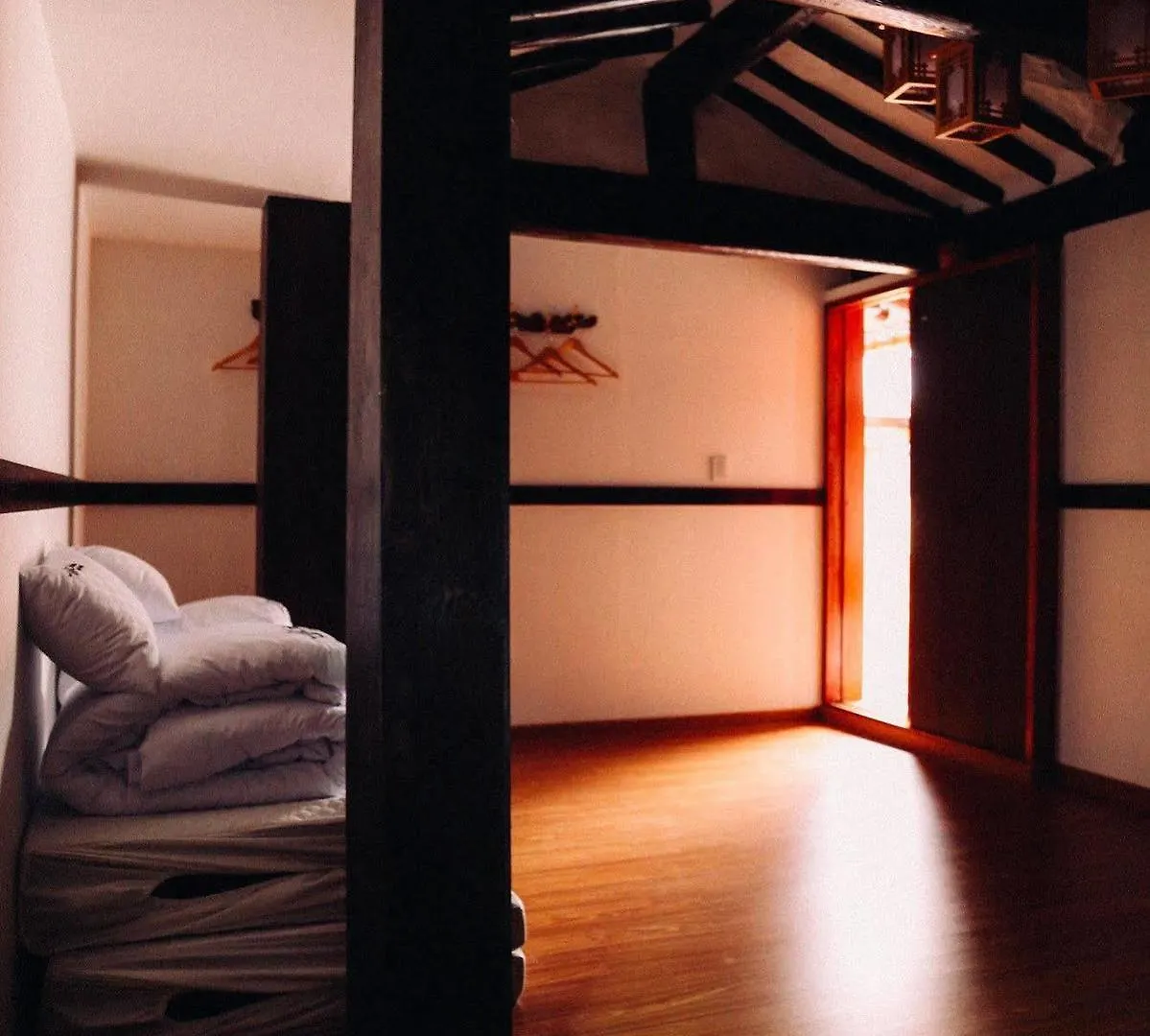Bibimbap Hanok Guesthouse Insadong Seoul 2*,